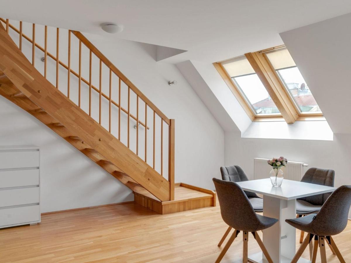 Elegant Apartment In Vienna With Patio Екстериор снимка