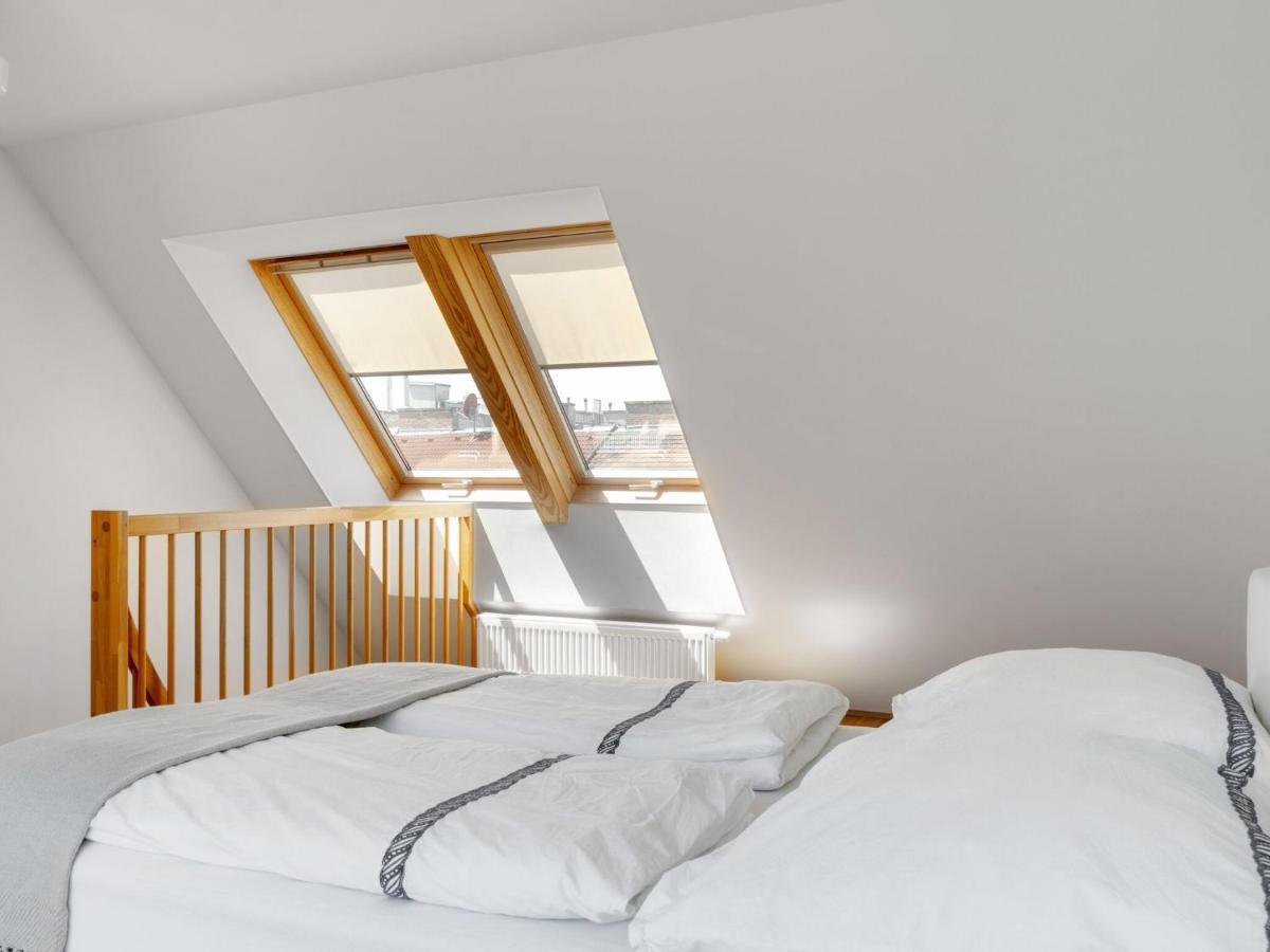 Elegant Apartment In Vienna With Patio Екстериор снимка